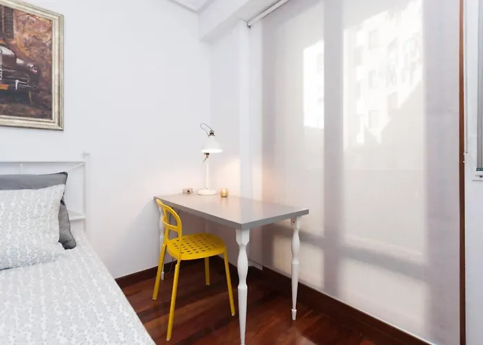 Apartamento Con Parking Privado Cerca De Zurriola